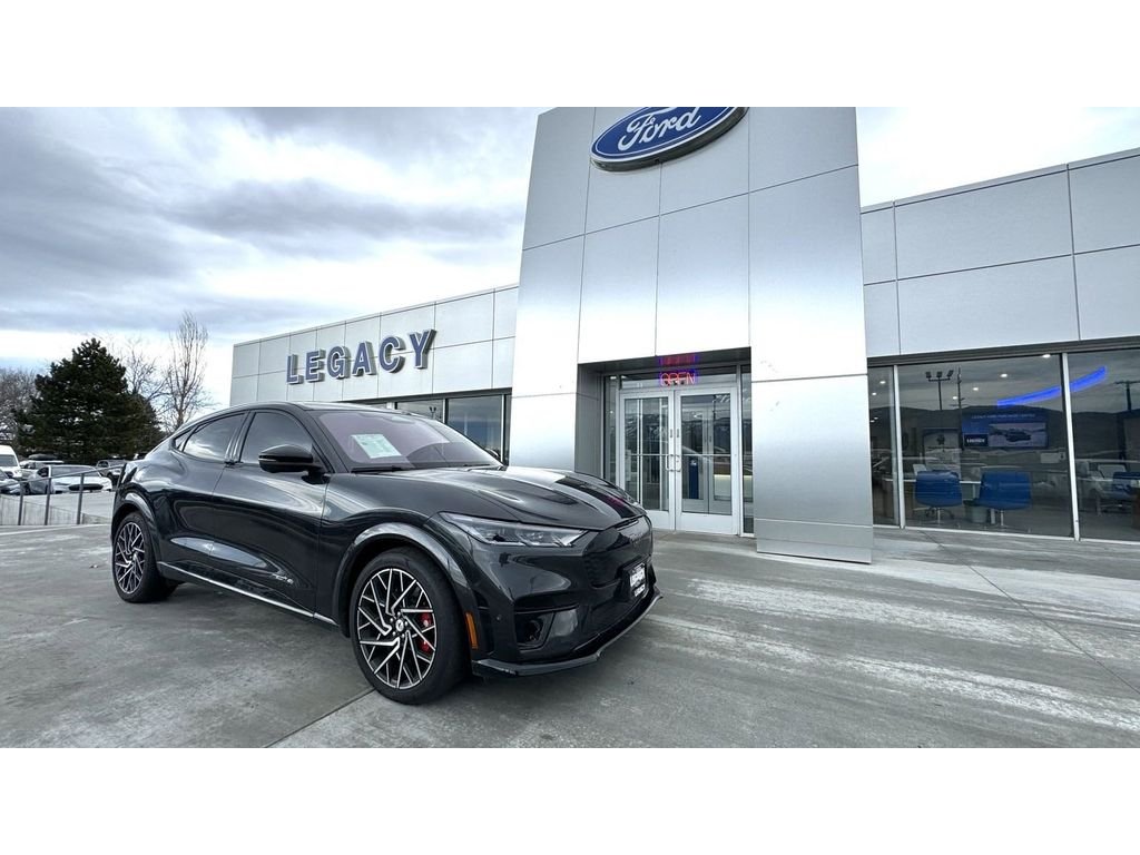 2022 Ford Mustang-Mach-e GT's photo
