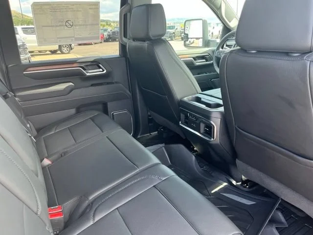 New 2026 Glacier White Tricoat GMC Denali DRW image 25