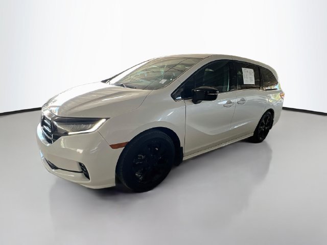 Used 2024  Honda Sport image 5