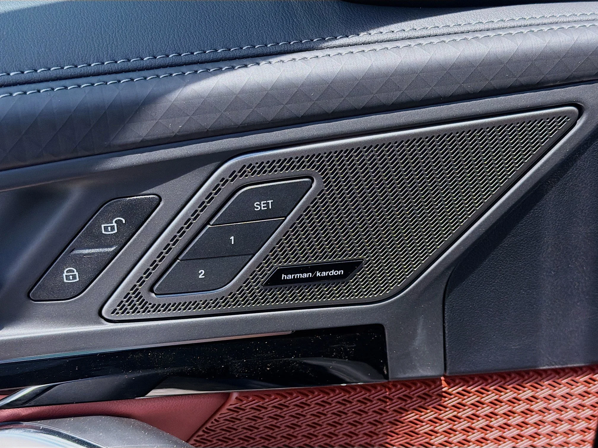 New 2026 Black Sapphire Metallic BMW xDrive28i image 23