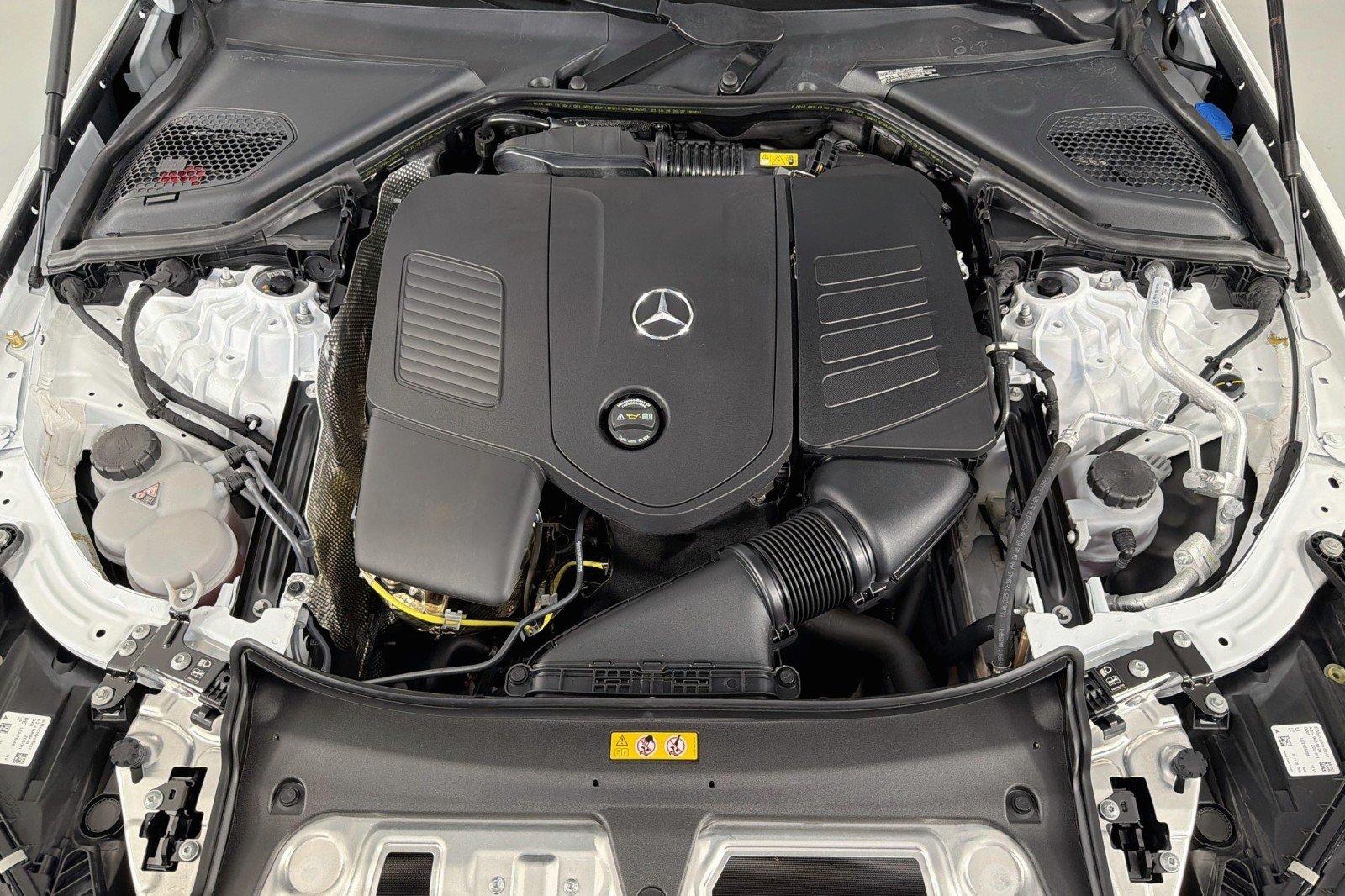 Certified Used 2026 MANUFAKTUR Moonlight White Metallic Mercedes-Benz E 350 image 12