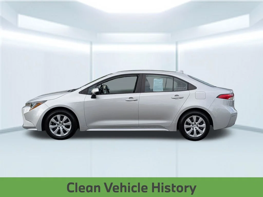 Used 2022 Toyota Corolla LE with VIN 5YFEPMAE8NP325978 for sale in Foley, AL
