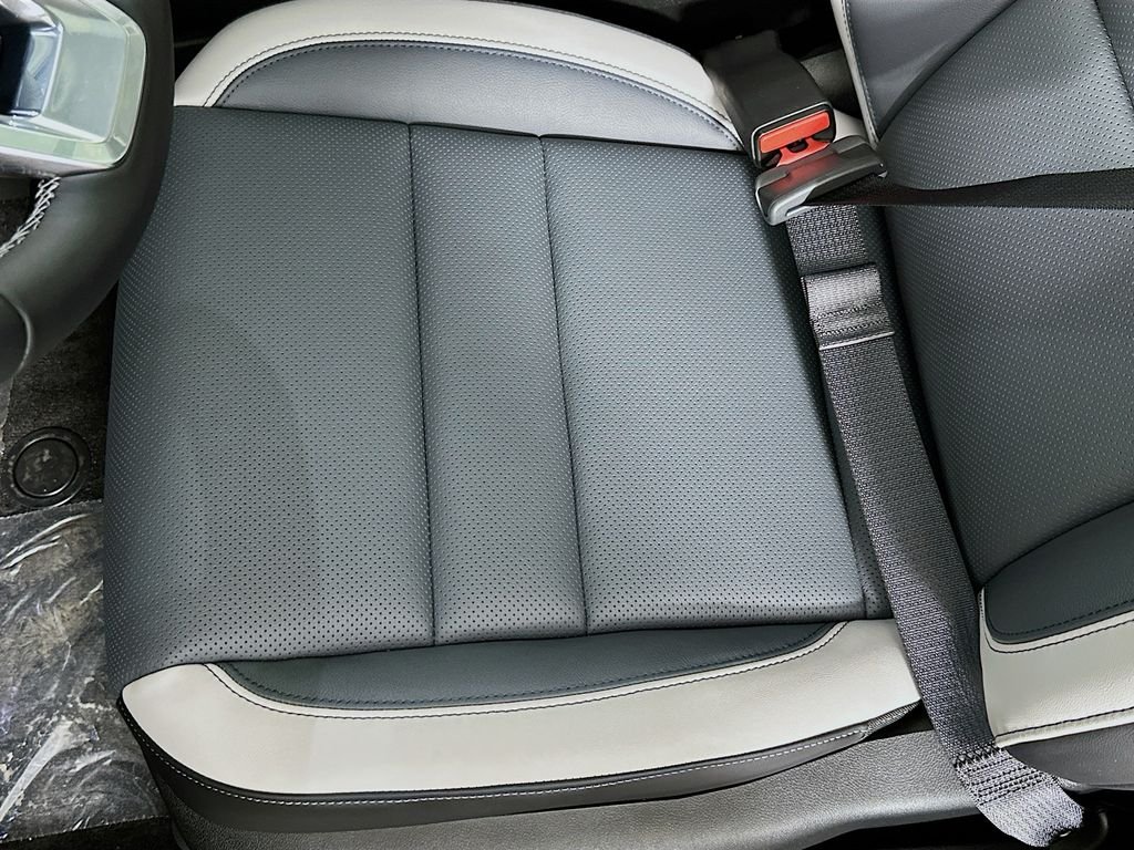 New 2026 Mercury Silver Metallic Honda Elite image 20