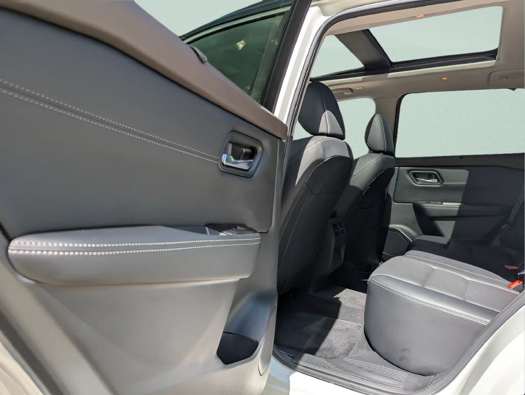 Certified Used 2023 White Nissan SV image 31