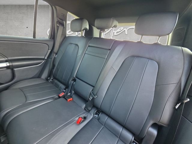 Used 2023 Black Mercedes-Benz GLB 250 image 22