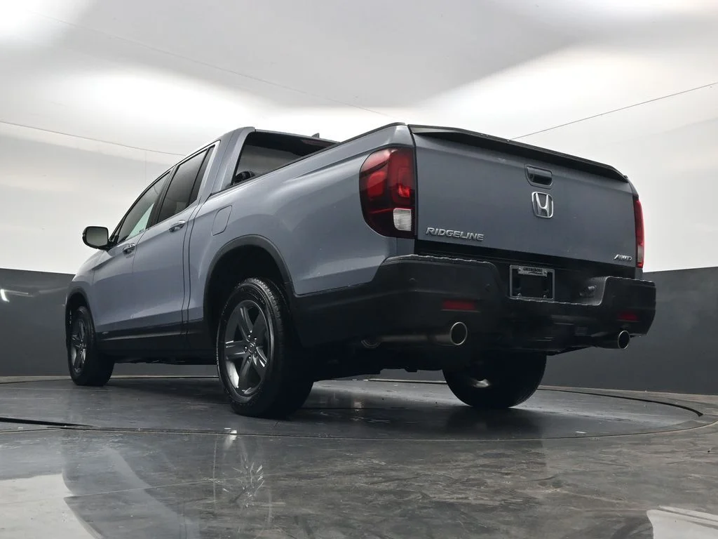 Used 2023 Modern Steel Metallic Honda RTL-E image 46