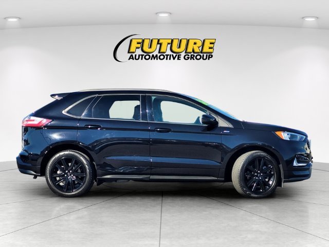 Used 2024 Black Ford ST Line image 3