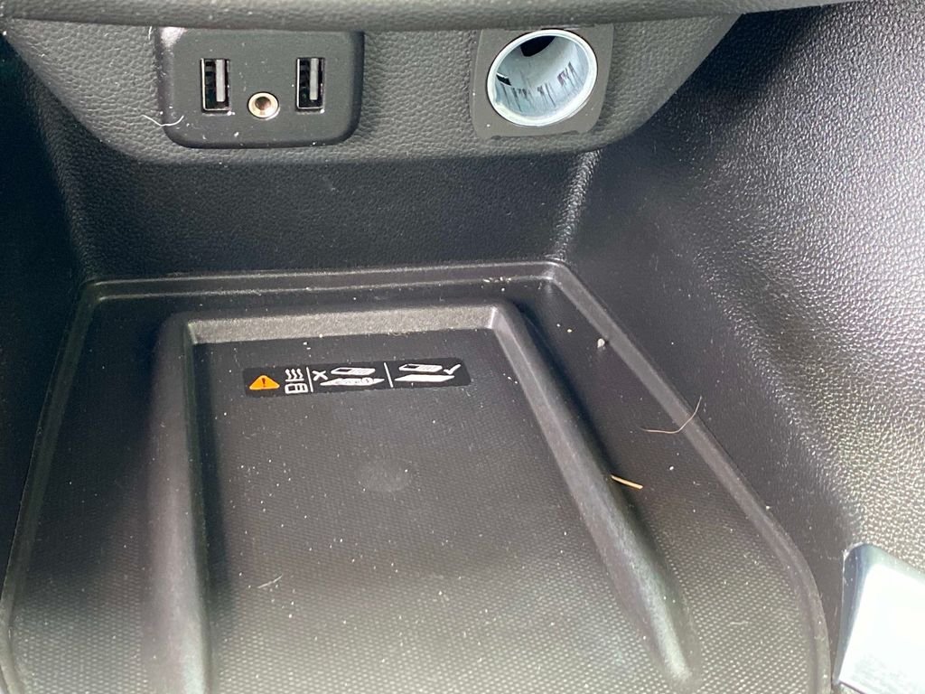 Used 2024 Black Chevrolet LT Cloth image 17