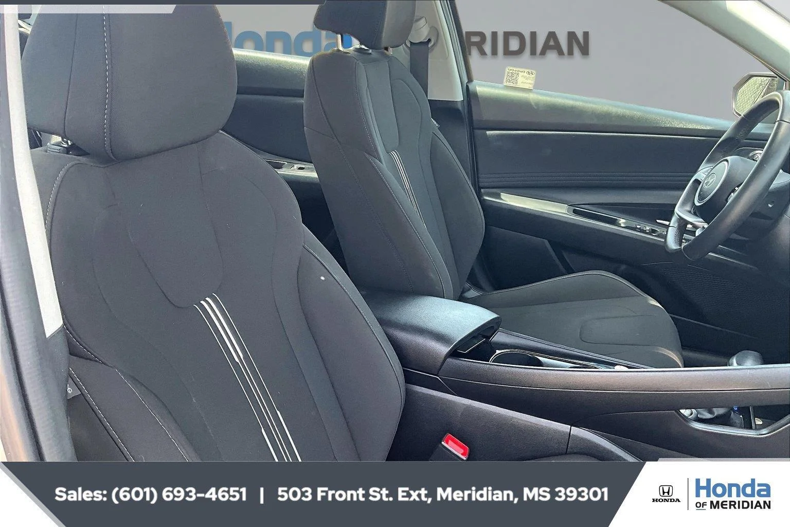 Used 2025 Fluid Metal Hyundai SEL Convenience image 6