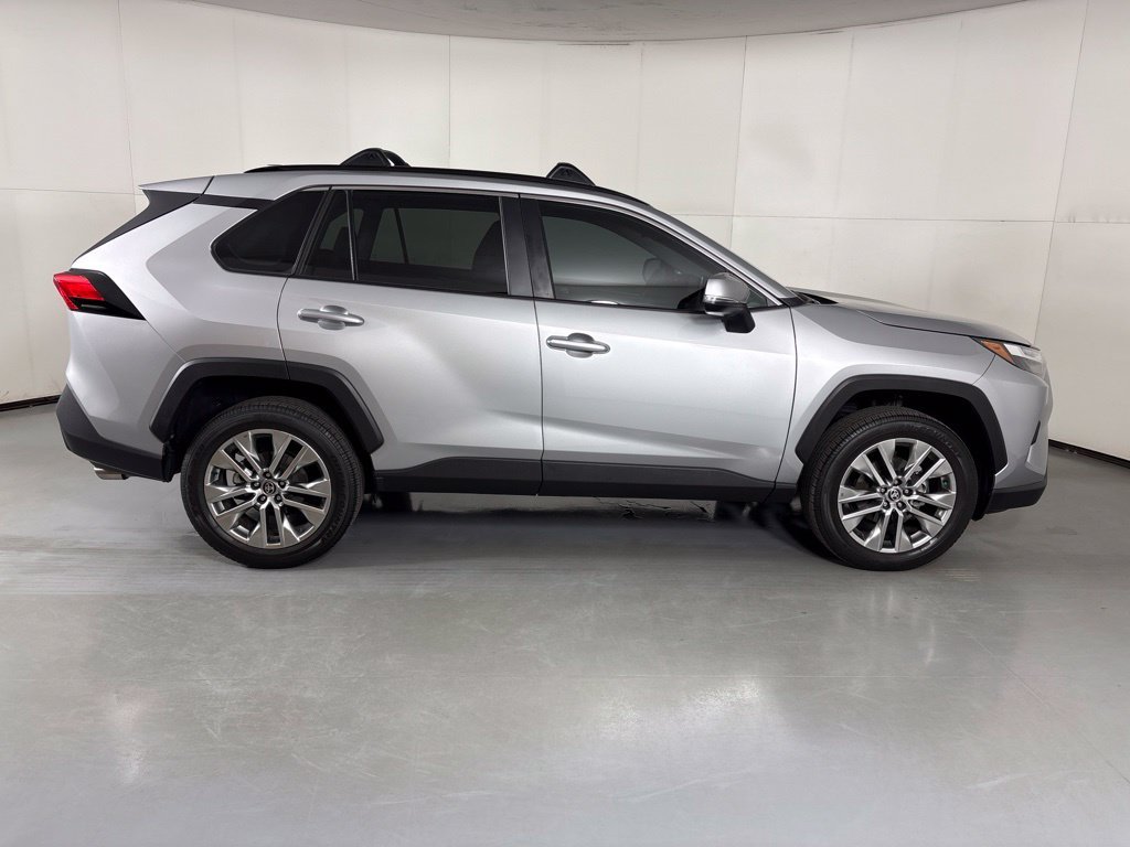 Used 2025 Silver Toyota XLE Premium image 9