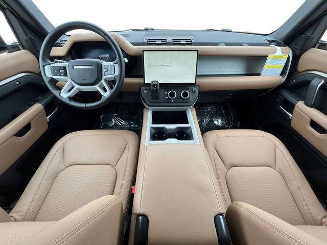 Certified Used 2026 Gondwana Stone Metallic Land Rover X-Dynamic SE image 12