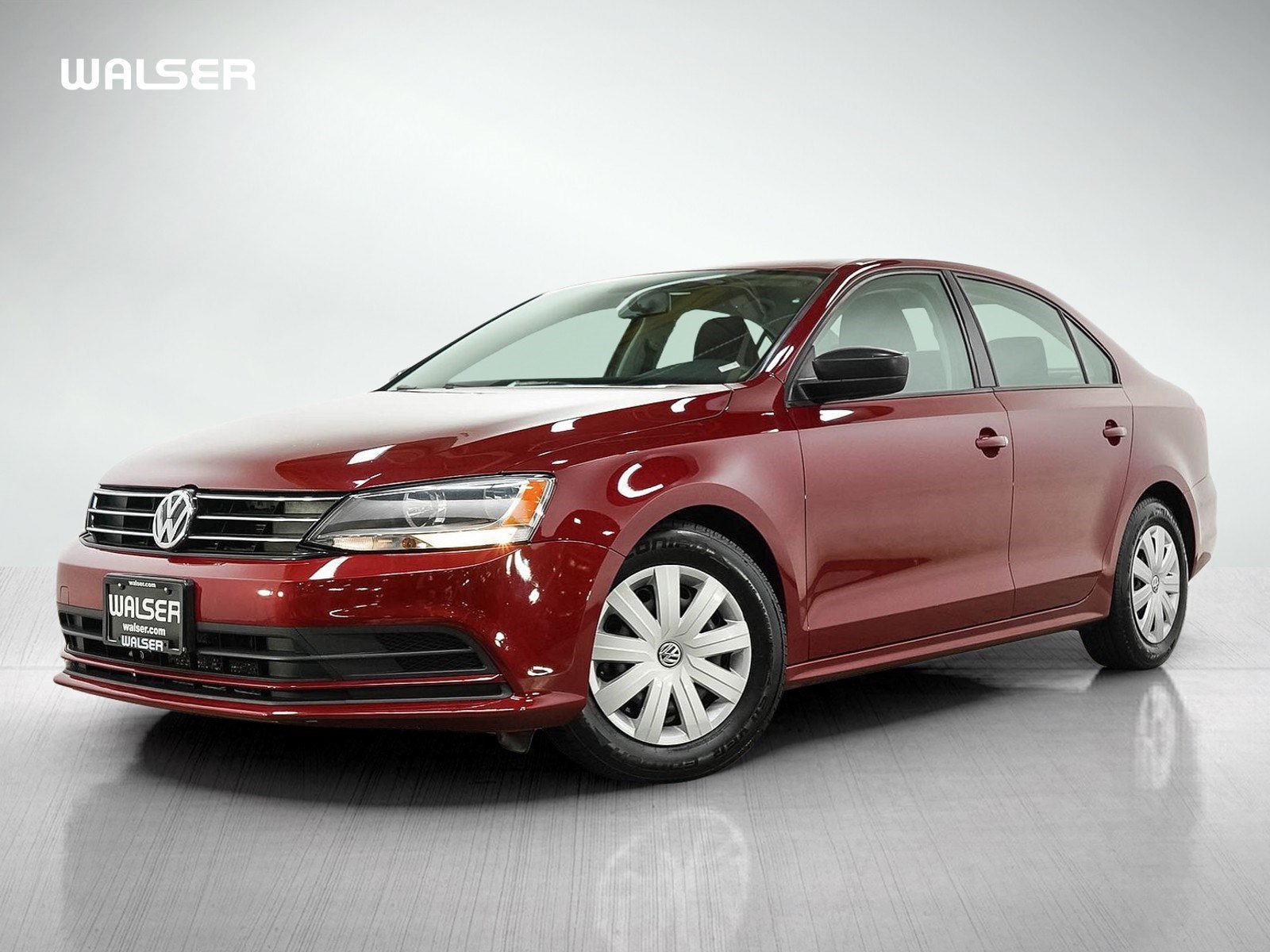 Used 2016 Cardinal Red Metallic Volkswagen 1.4T S image 1
