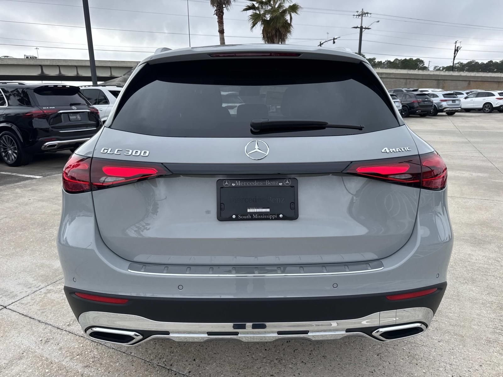 New 2026 Gray Mercedes-Benz GLC 300 image 5