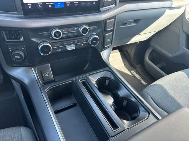 Used 2025 Gray Ford XLT image 25