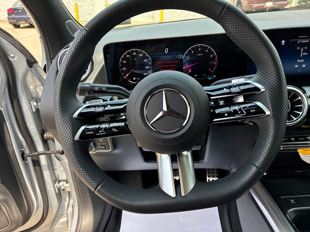 Used 2026 Silver Mercedes-Benz GLA 250 image 13