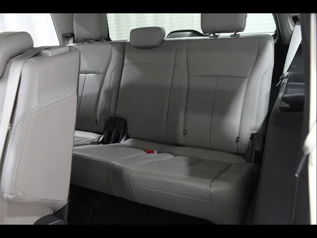Used 2019 White Ford XLT image 22