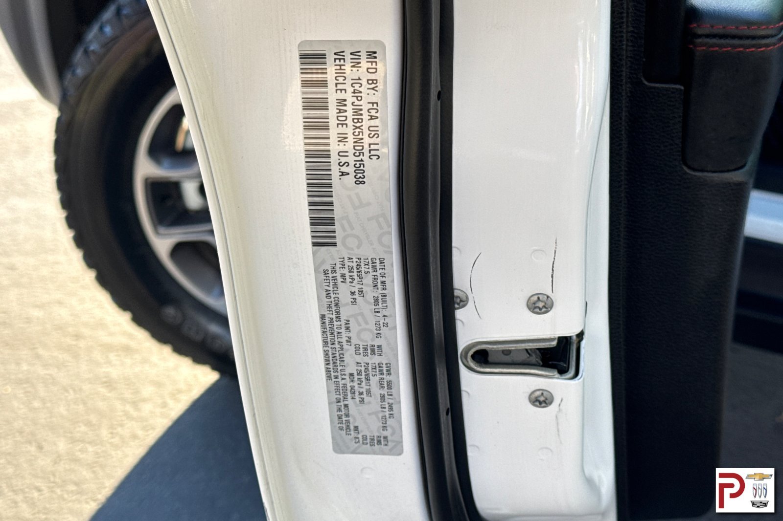 Used 2022 White Jeep Trailhawk image 34