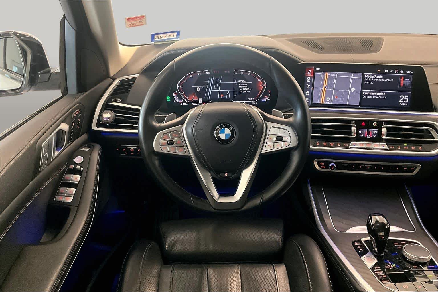 Used 2021 Alpine White BMW xDrive40i image 15