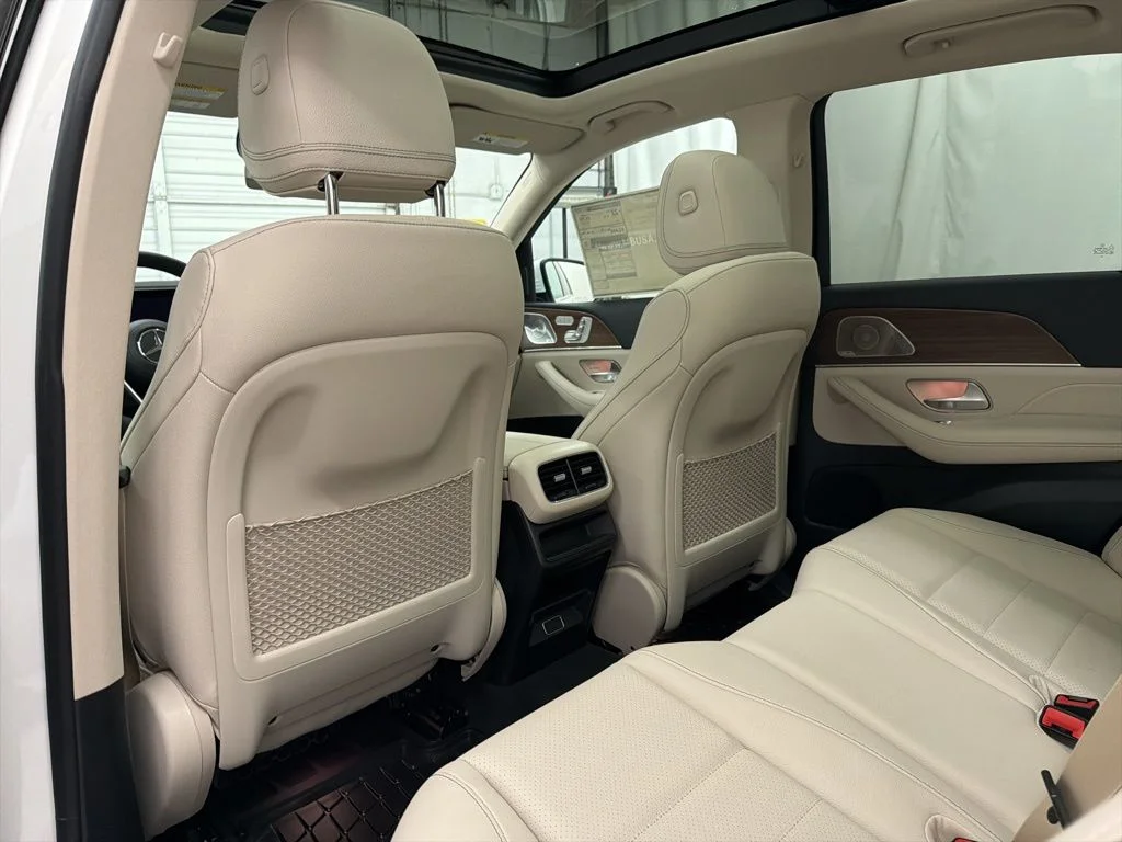 Used 2026 White Mercedes-Benz GLE 350 image 17