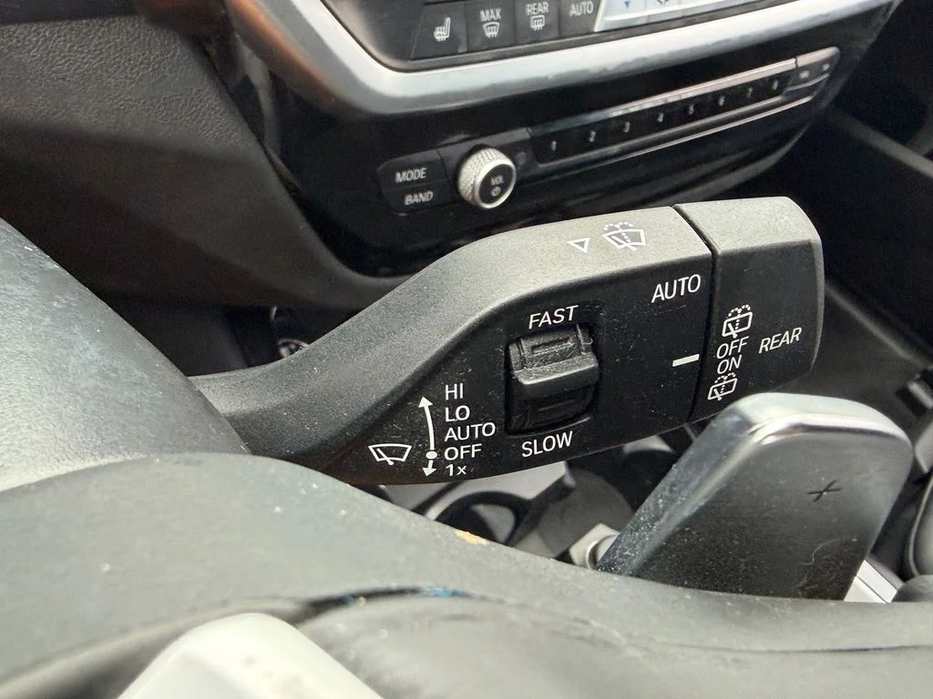 Used 2024 Gray BMW sDrive30i image 32