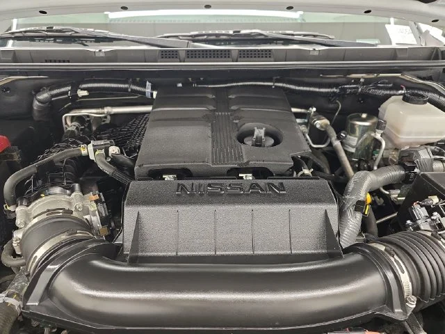 Used 2025 Glacier White Nissan PRO-4X image 39