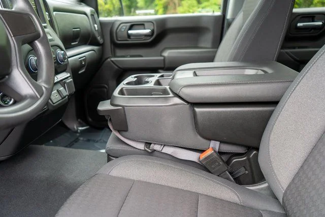 Used 2024 Blue Chevrolet Custom image 19