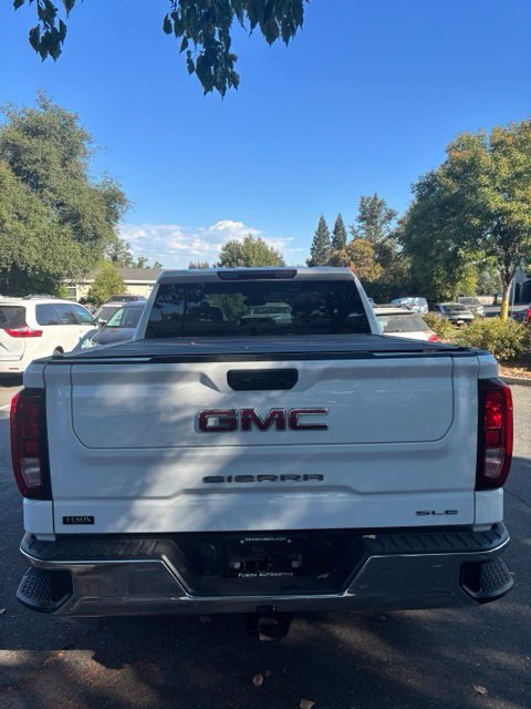 Used 2024 White GMC SLE image 7