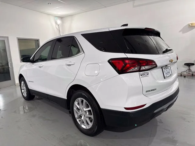 Used 2023 White Chevrolet LT image 5