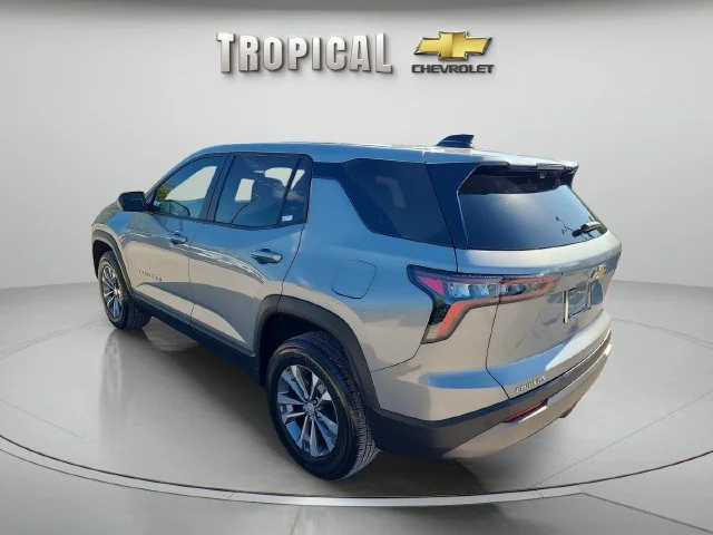 Used 2025 Sterling Gray Metallic Chevrolet LT image 3
