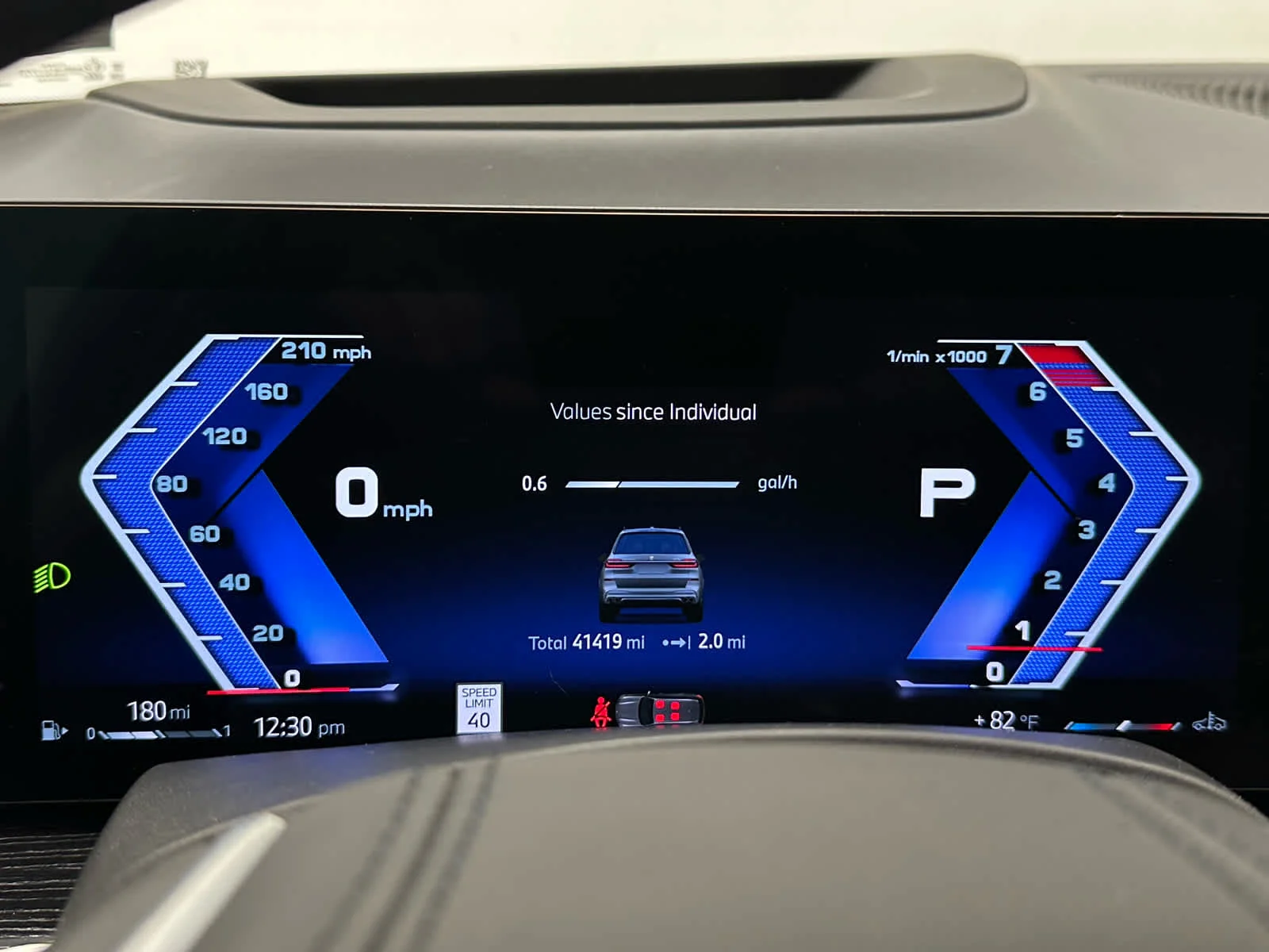 Used 2025 Skyscraper Grey Metallic BMW ALPINA XB7 image 29