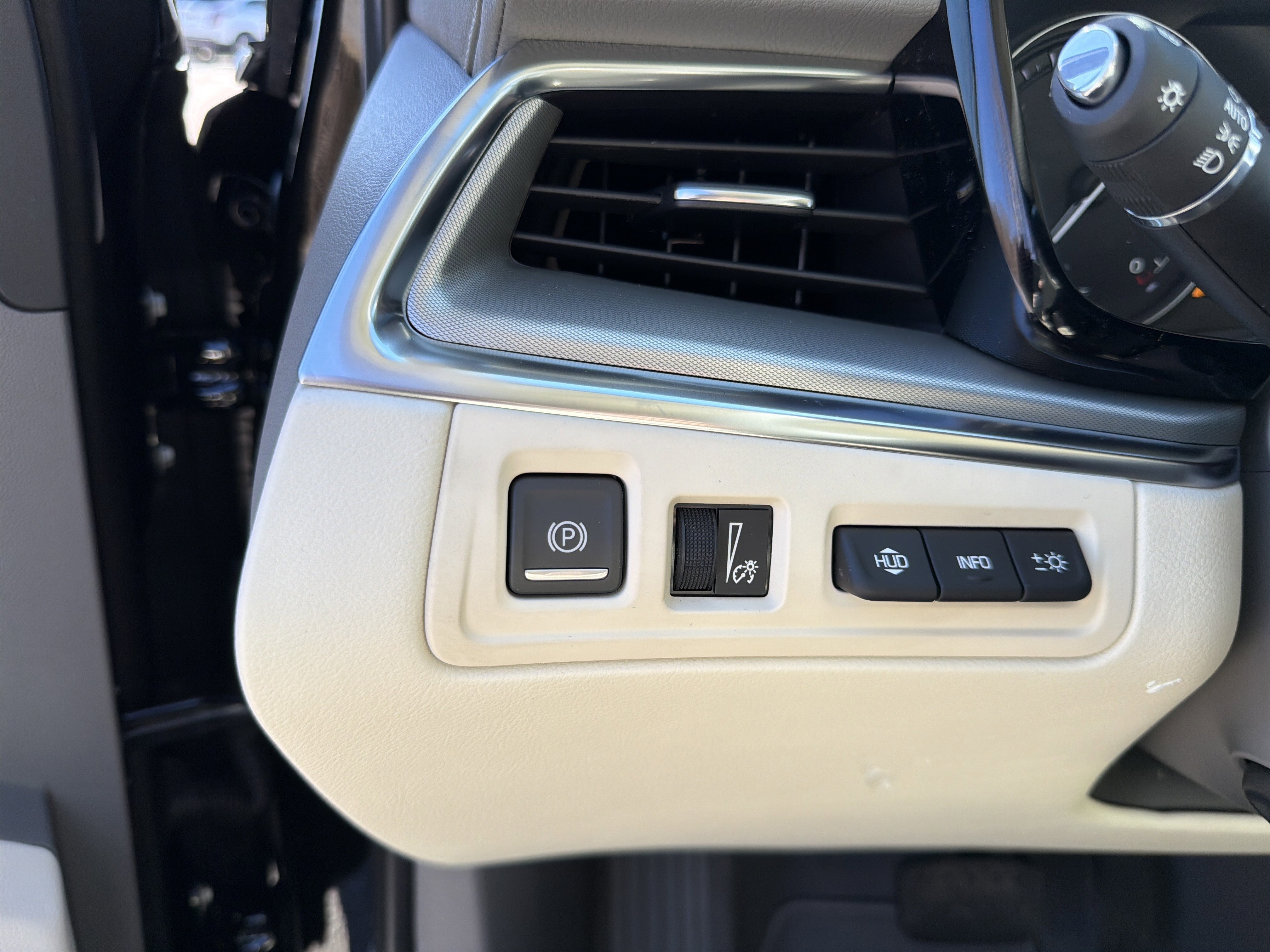 2026 Cadillac XT5 Premium Luxury - Photo 36