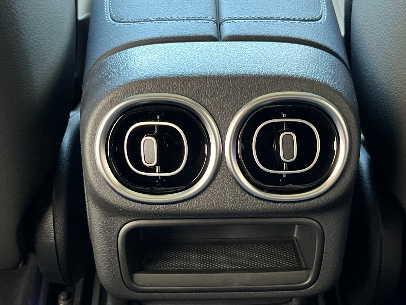 New 2026 Polar White Mercedes-Benz 300 image 17