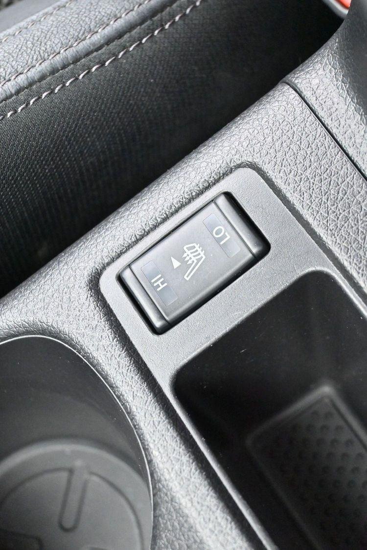 Used 2020 Magnetic Black Pearl Nissan SV image 21