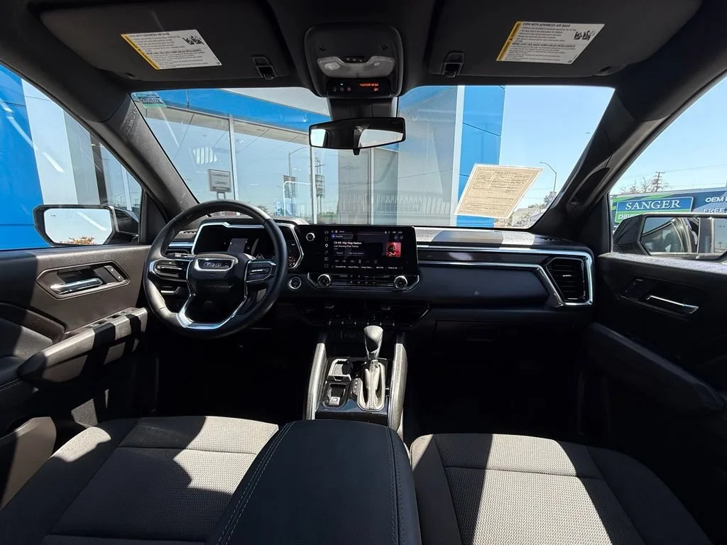 Used 2026 Onyx Black GMC Elevation image 16