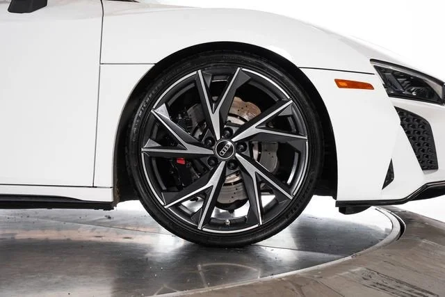 Used 2023 Ibis White/Black Roof Audi V10 performance image 14