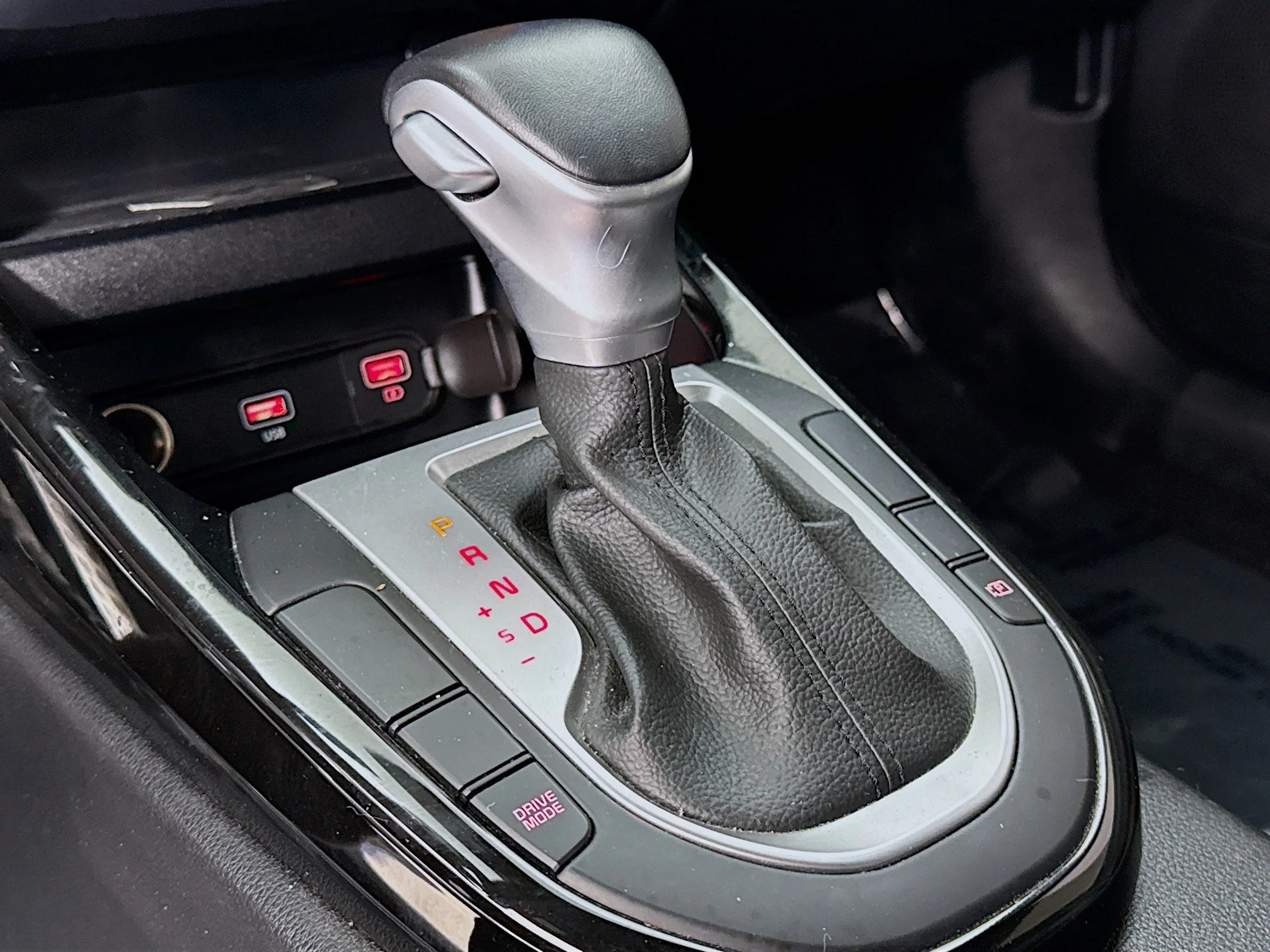 Used 2024  Kia GT-Line image 19