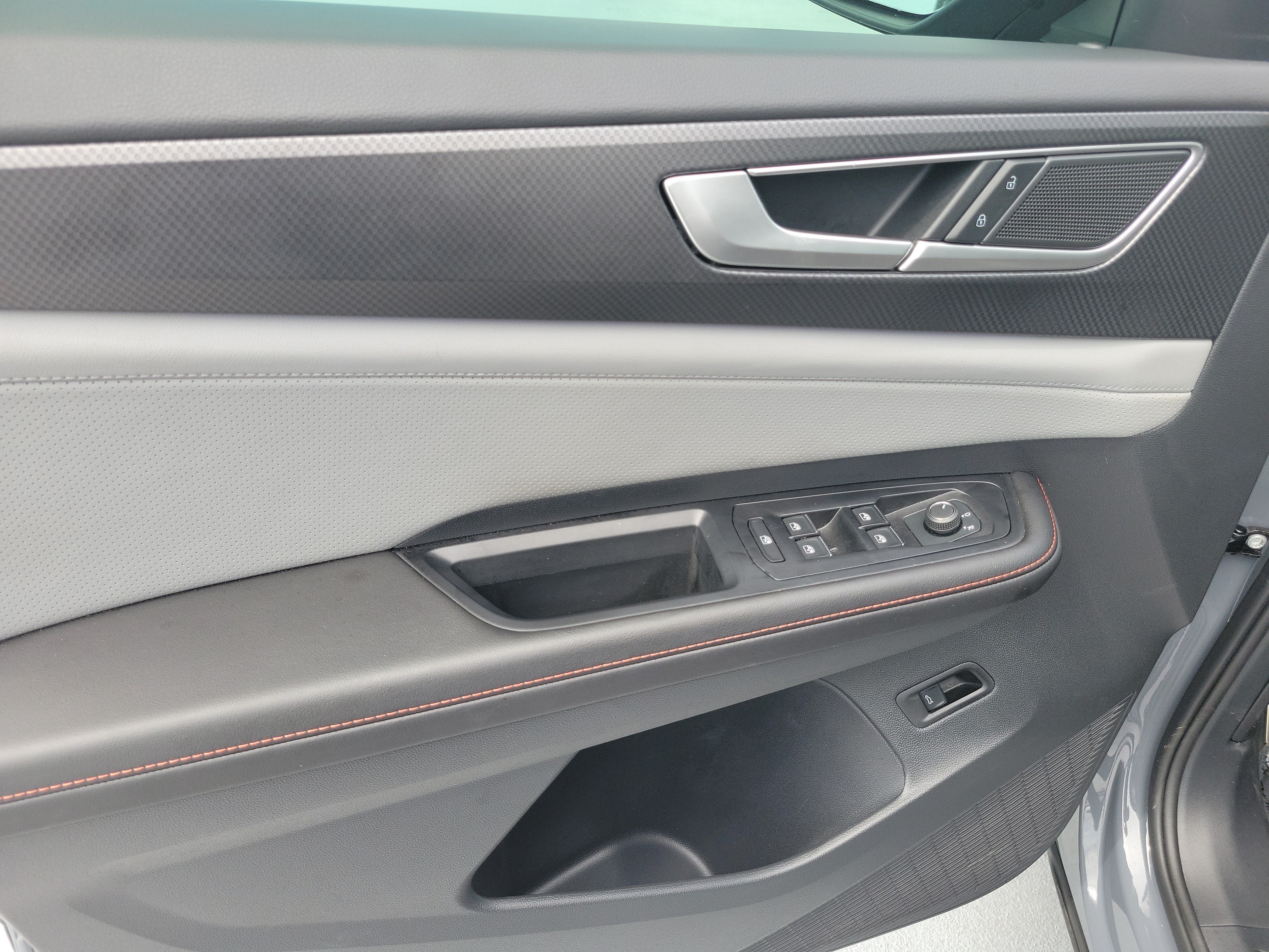 Used 2026 Gray Volkswagen 2.0T Peak Edition image 21