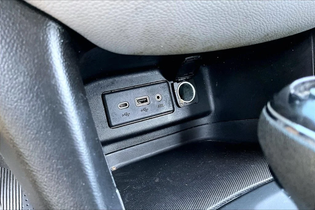 Used 2020 Black Chevrolet LS image 25