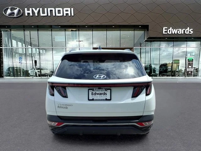 Certified Used 2023 White Hyundai SEL image 7
