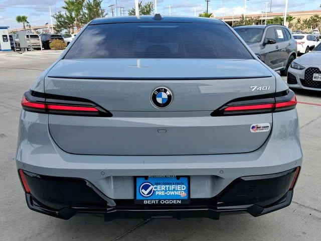 Used 2025 Gray BMW 740i image 6