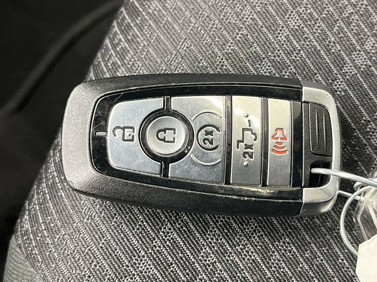 Used 2024 Black Ford XLT image 29