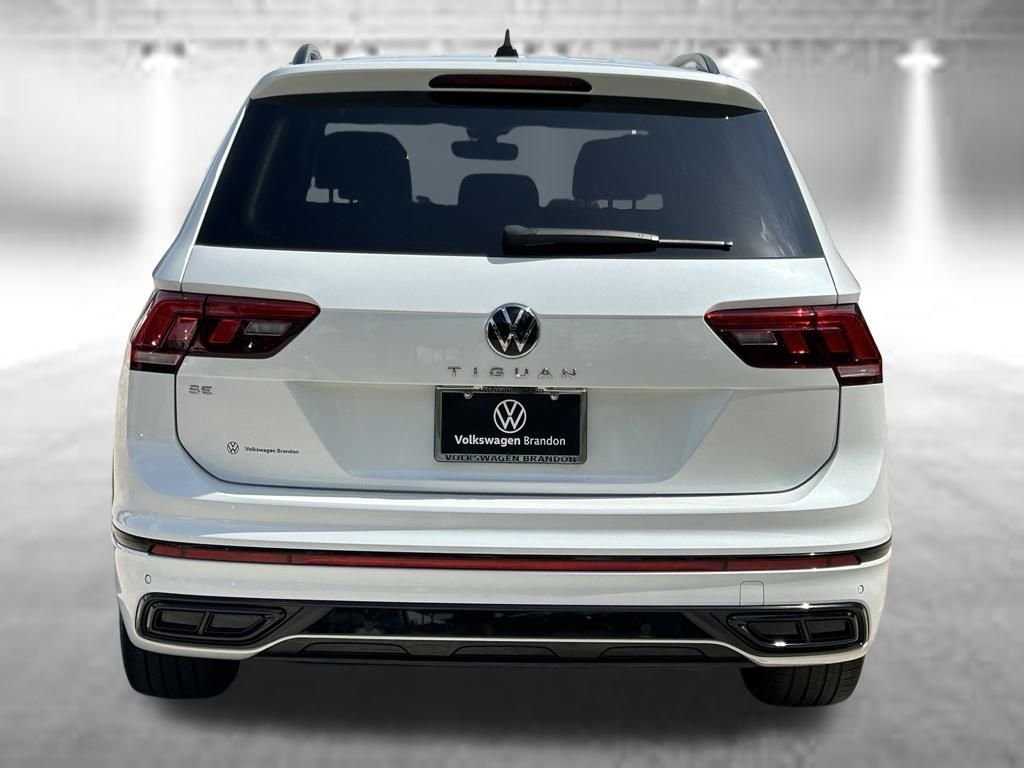 Certified Used 2023 White Volkswagen 2.0T SE R-Line Black image 5