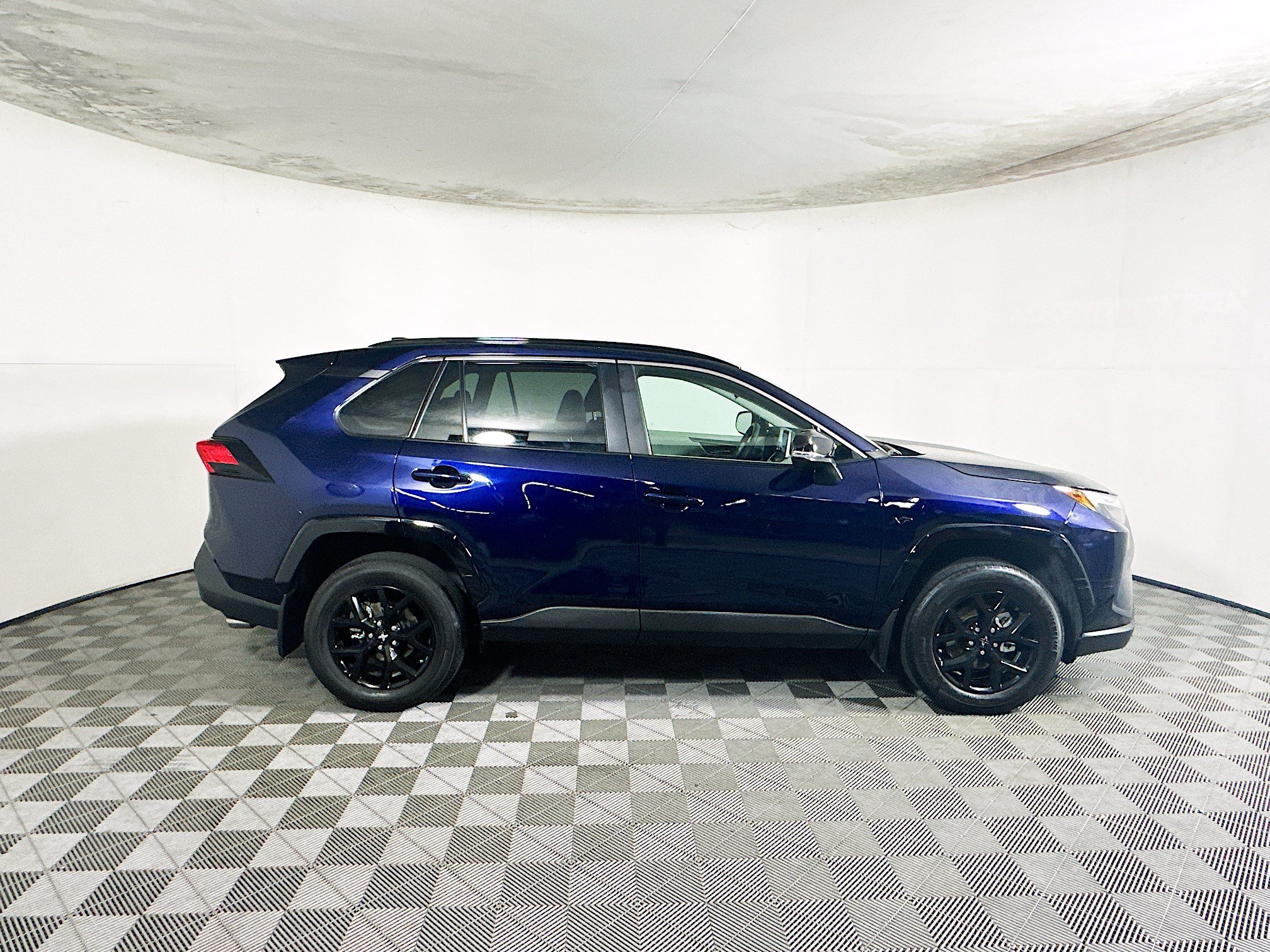 Used 2025 Blueprint Toyota XLE image 2