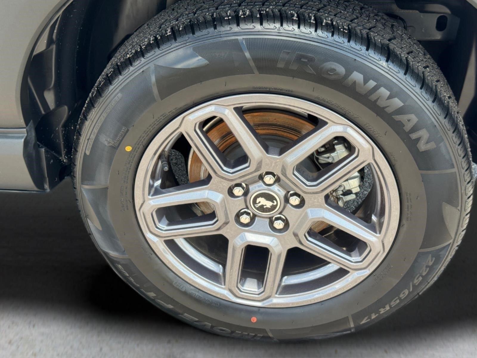 Used 2025 Shadow Black Ford Big Bend image 29