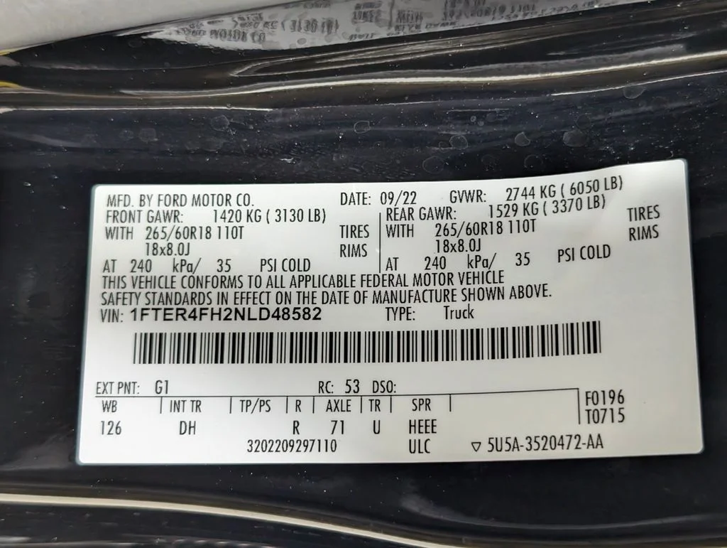 Used 2022 Shadow Black Ford Lariat image 25