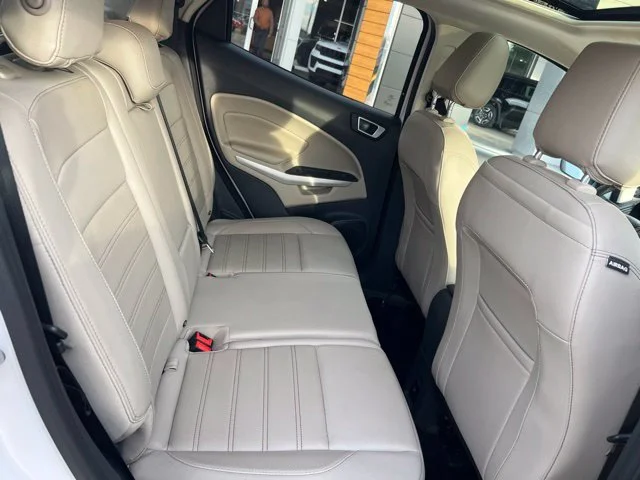 Used 2019 White Ford Titanium image 29