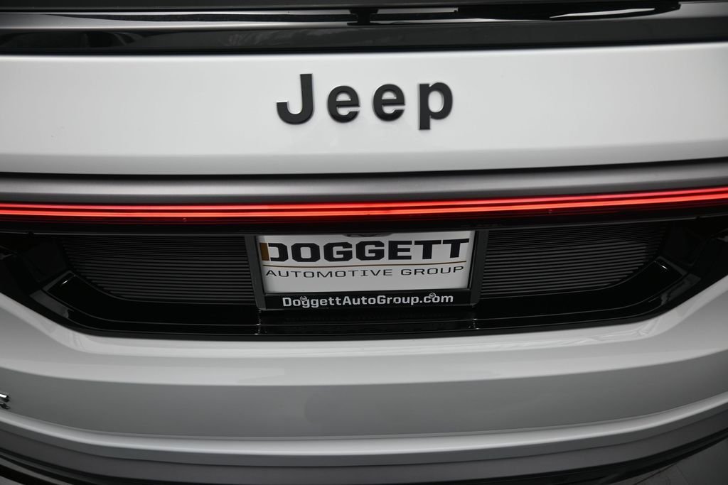 New 2026 Bright White Clearcoat Jeep Limited Reserve image 14