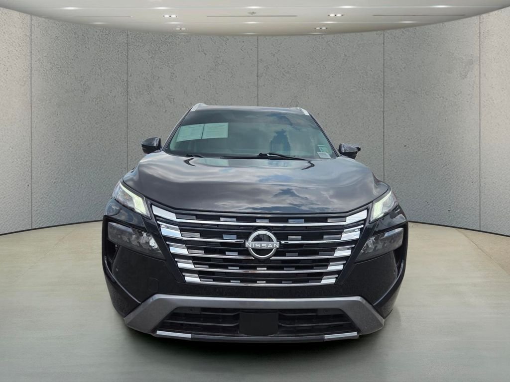 Used 2024 Black Nissan SL image 8