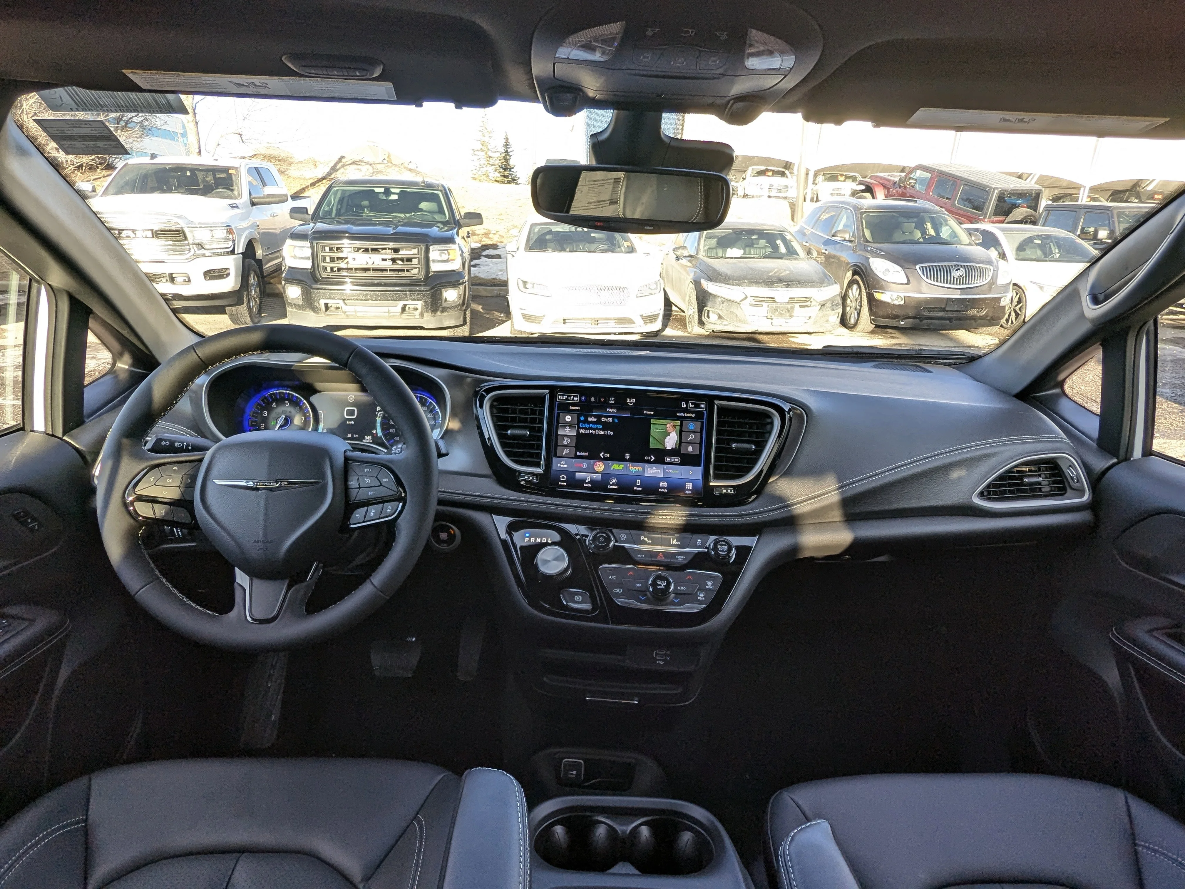 New 2026 White Chrysler Select - - Full Sunroof - S Appearance Package - 20 Foreshadow Wheels - Stow n Go & More image 25
