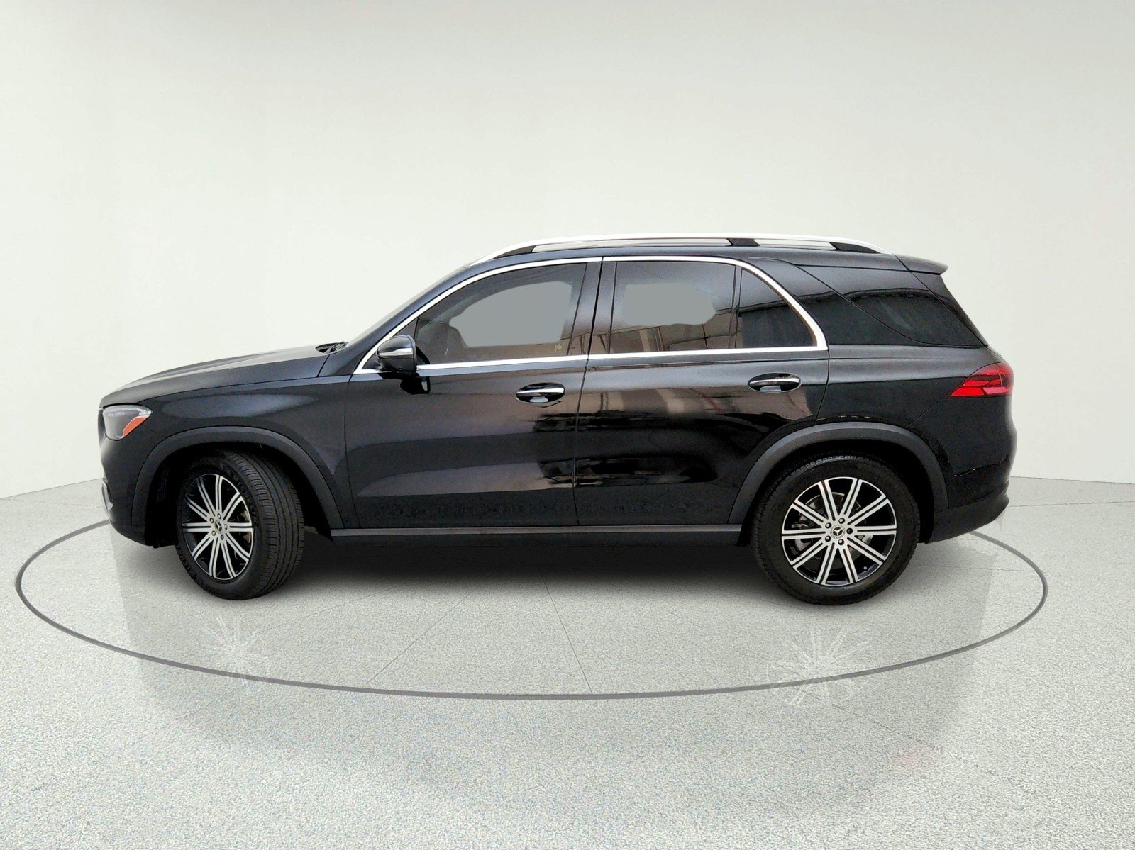 Certified Used 2025 Black Mercedes-Benz GLE 350 image 14